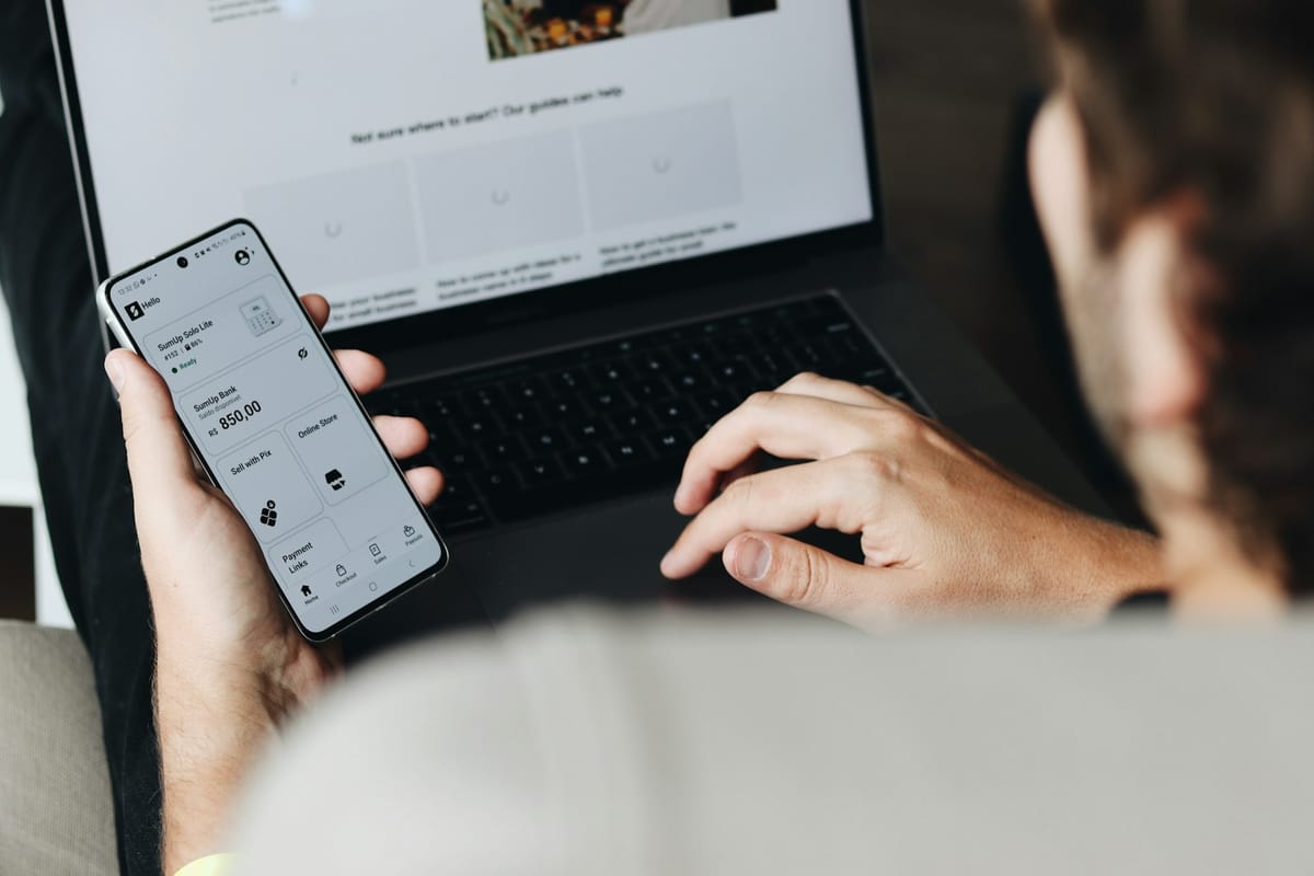 Strategi Membangun E-commerce di Market Kompetitif